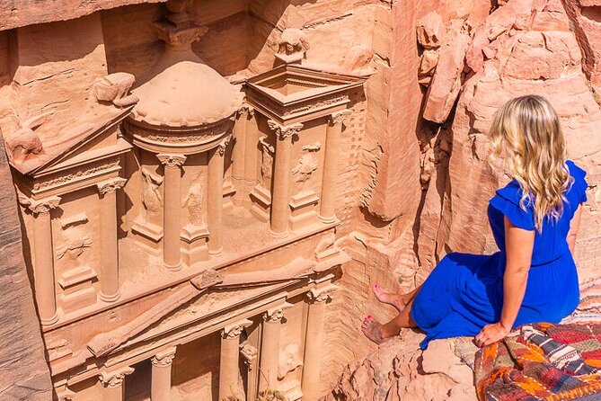 Full-Day Petra Historical Tour From Amman - Arriving at Petra: how the entrance experience sets expectations
