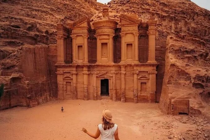Full Day Petra Private Guided Tour - Street of Facades: the classic route with built-in context