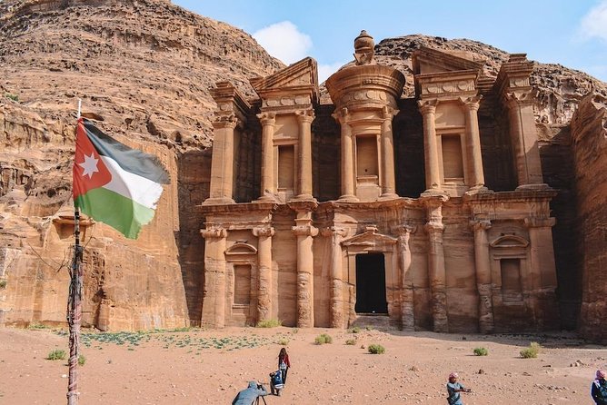 Full day Petra & Wadi Rum 01 hour stop in Dead Sea from Amman - Price and Value: What You Pay for at $179.50, and What Costs Extra