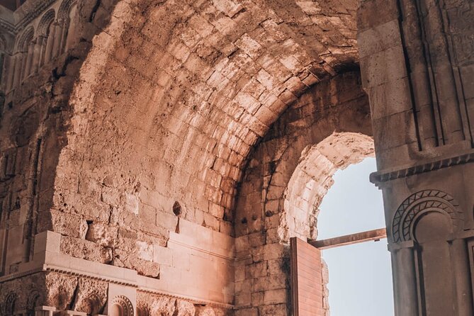 Full Day Tour in Jerash and Amman City - Local Guide at Jerash: Worth It for Clarity and Confidence