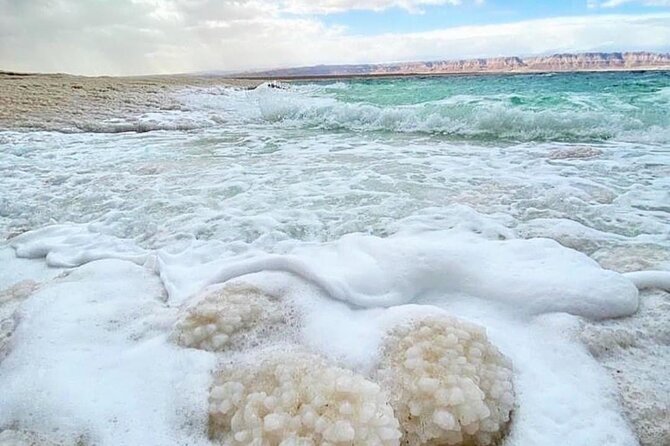 Half Day Tour to Dead Sea From Amman - The drive out of Amman: 1 hour, desert scenery, and 400 meters below sea level