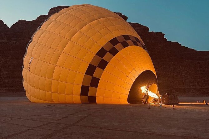 Hot Air Balloon Flight at Wadi Rum - Small Group Size: Why Up to 20 People Works Better Here