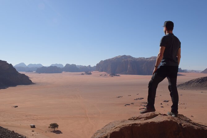Jeep Tours in Wadi Rum with Bedouin Guide 2,3,4,5 hours | Magic Bedouin Star - Um Frouth rock arch and White Desert sunset planning