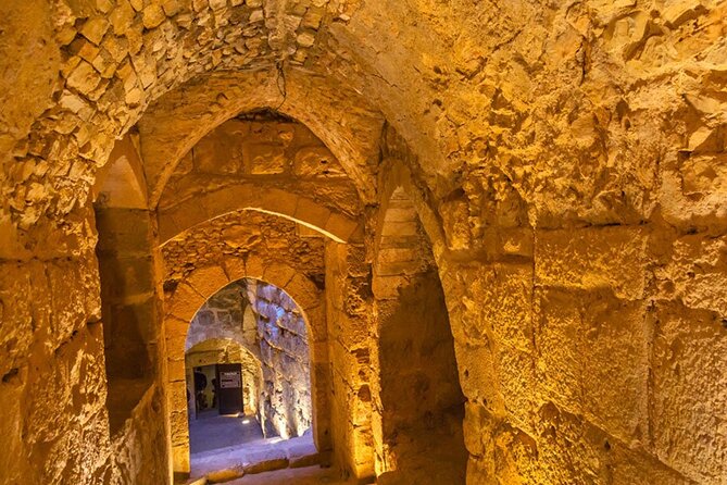 Journey Through Jordan's History Tour - Um Qais and Gadara ruins: Roman remains plus massive views