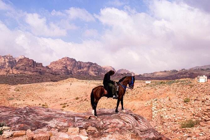 Literary tourism experience in Petra - Day 2 Plan: Petra Sites Linked to Two Characters and Real Nabateans