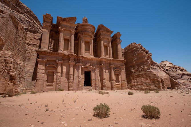 Petra 1 Day Tour from Aqaba - Getting there in comfort: timing, vehicle, and what to pack