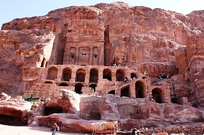 Petra And Little Petra Full Day Tour From Amman - The 3-Hour Drive: Comfort, Stories, and Getting Ready for Petra