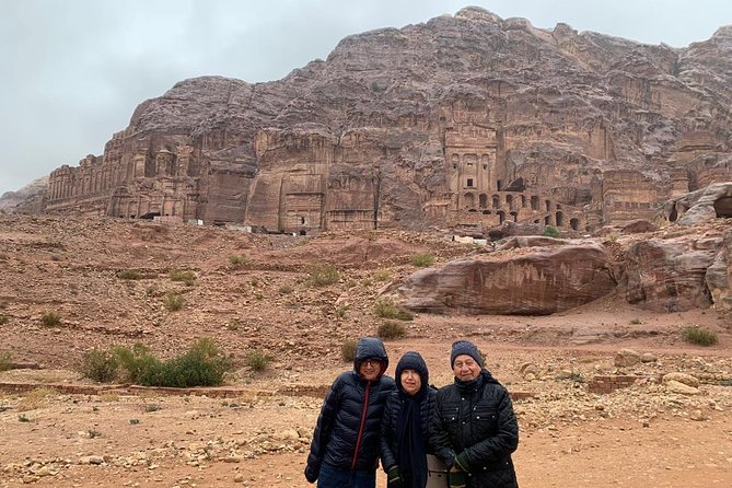 Petra Day Tour Transfers Only from Amman - Entering Petra: Siq to the Treasury Route (Your Main “Wow” Track)