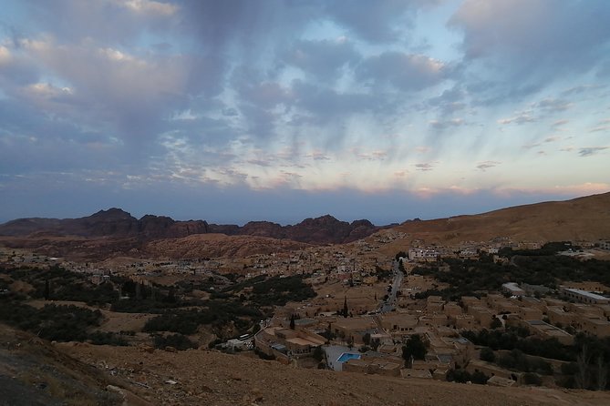 Petra & Dead Sea 1 Day Private tour (Lunch included) - Timing and pickup: why a 6:30 am start matters