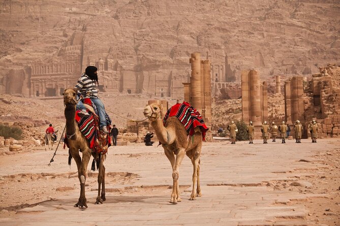 Petra & Wadi Rum (1 Day Private tour) - The guide situation in Petra vs. Wadi Rum