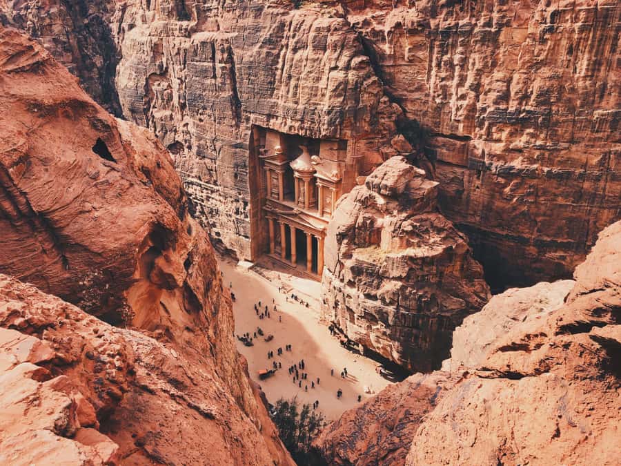 Petra & Wadi Rum: Full Day Private Tour with Hotel Pickup - Entering Petra through the Siq and reaching the Treasury area
