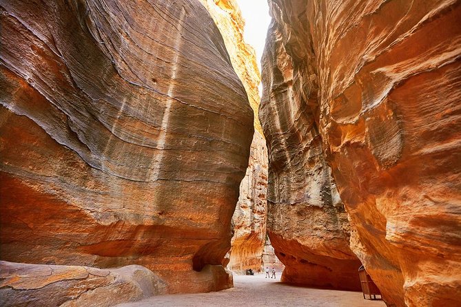 Petra & Wadi Rum in 3 Days from Amman Airport - Wadi Rum Protected Area: the 3-hour Bedouin jeep ride