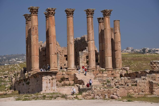 Private Amman, Jerash, and Dead Sea Full-Day Transfers from Amman - What the day feels like on the ground