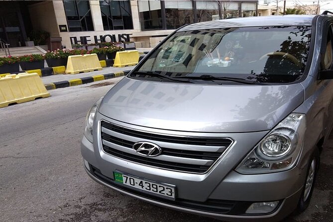 Private Arrival Transfer: Amman Airport to Petra Hotels - Who should book this transfer, and who might not need it