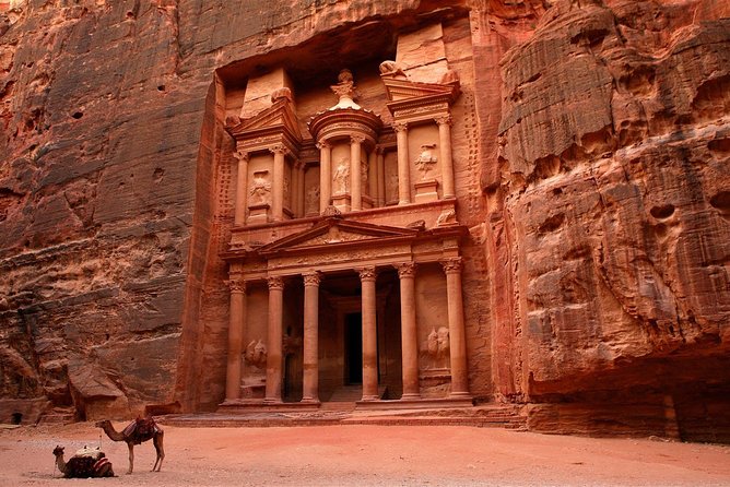 Private Day Trip to Petra and Wadi Rum with Lunch from Aqaba City - Lunch in Wadi Musa: box lunch vs restaurant timing