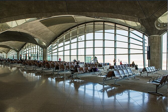 Private Departure Transfer: Dead Sea Hotels to Amman Airport - Meet your driver at the hotel reception lounge