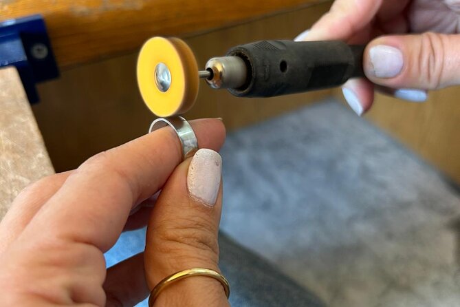Private Experience of Simple Silver Ring Making in Amman - Finding the workshop: Dr. Ayoub Abu Dayyeh office, start to finish
