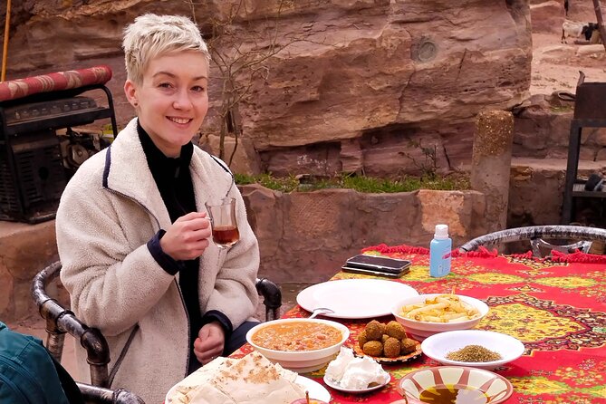 Private Half-Day Tour of Petra with Lunch - What to Pack and How to Pace Yourself on This Walk