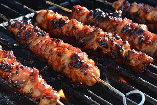 Private Lunch or Dinner at a Local Traditional Restaurant from Dead Sea - How the 1pm lunch and 7pm dinner schedule works