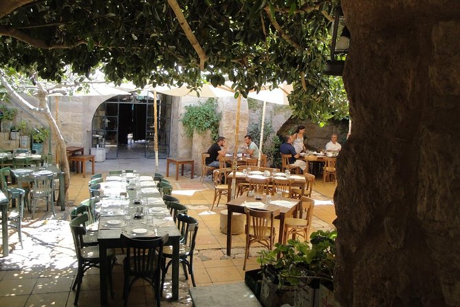 Private Madaba Haret Jdoudna Restaurant Lunch or Dinner from Amman - Key Things I’d Prioritize