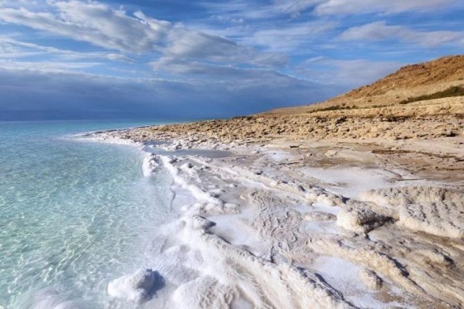 Private One Day Trip to Dead Sea with Lunch - The resort day: lunch timing, Wi-Fi, and what facilities mean for you