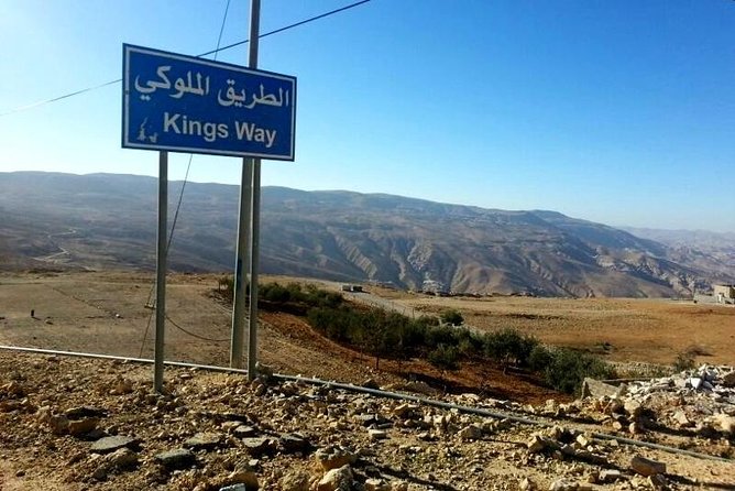 Private Transfer From Petra to Amman or Airport With Optional - The Direct Option: A Smart 3-Hour Route for Tight Schedules