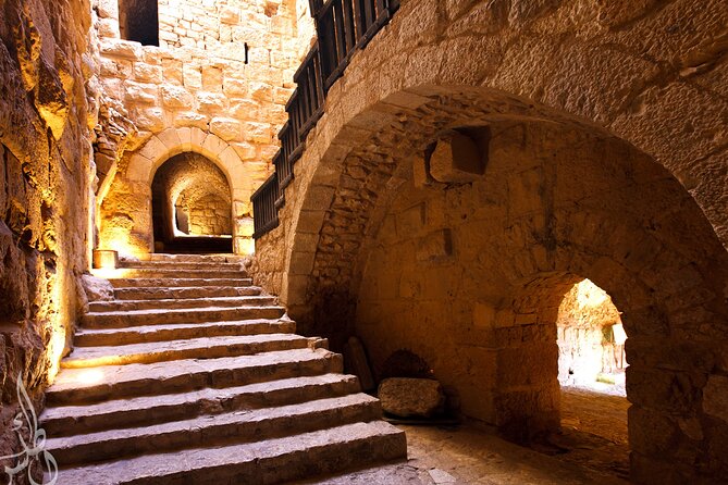 The Ultimate Jordan Experience - 8 Full Days Private Tour - Amman in One Morning: Blue Dome Mosque, Citadel Views, Roman Theatre