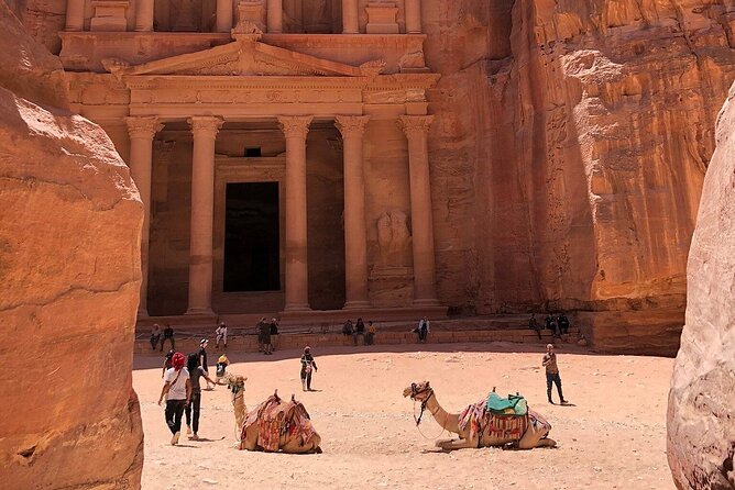 Transfer Amman To/From Petra - The Desert Highway drive to Wadi Musa, minus the detours