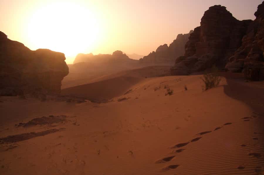 Wadi Rum: 2 Hour Camel Ride at Sunset/Sunrise Overnight - Fire camp dinner, bonfire vibes, and sleeping in your own Bedouin tent