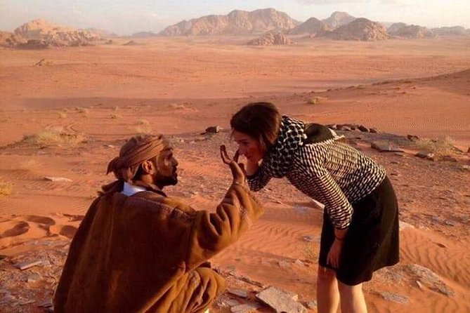 Wadi Rum: 4 Hour Highlights Tour - Bedouin-style tea stop, a cultural pause without pressure