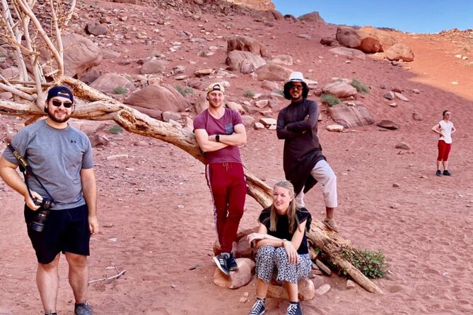 Wadi Rum 4-Hour Sunset Tour - Wadi Rum Desert Highlights - Wadi Rum sunset on a jeep: why the timing matters