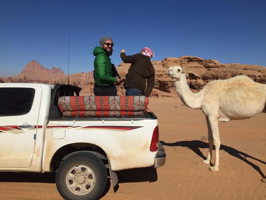 Wadi Rum: Bedouin Camp Stay,Full-Day Desert Tour with 3Meals - Key reasons this Wadi Rum camp tour works