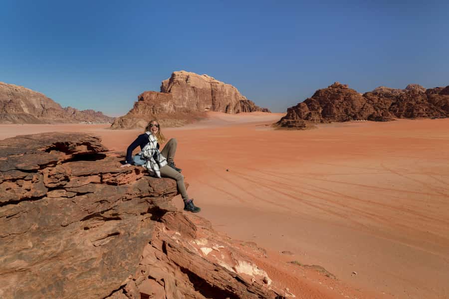 Wadi Rum: Choose 2 to 9 Hour Jeep Pass, Guide & Meal Options - Abu Khashaba Canyon: sandboarding and the short hike part