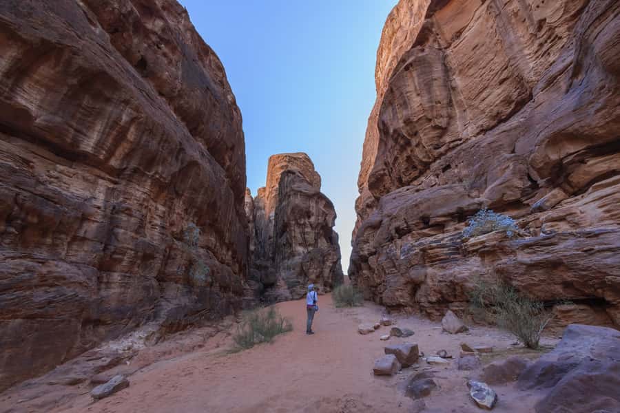 Wadi Rum: Explore 10-Hour Jeep Tour Pass, Guide, Meal & Stay - Where you start and how entry works at Wadi Rum