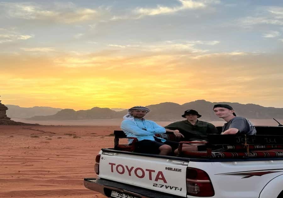 Wadi Rum:Full Day Tour Lunch Sand boarding Camel Ride Sunset - Lawrence’s House and the natural mushroom stone: big view, quick stretch