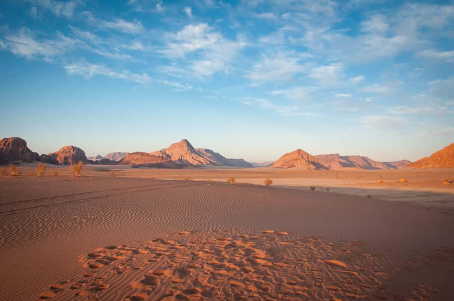 Wadi Rum: Guided Jeep Tour With Overnight Stay and Meals - Wadi Rum Fire Camp: the one-night format that still feels complete