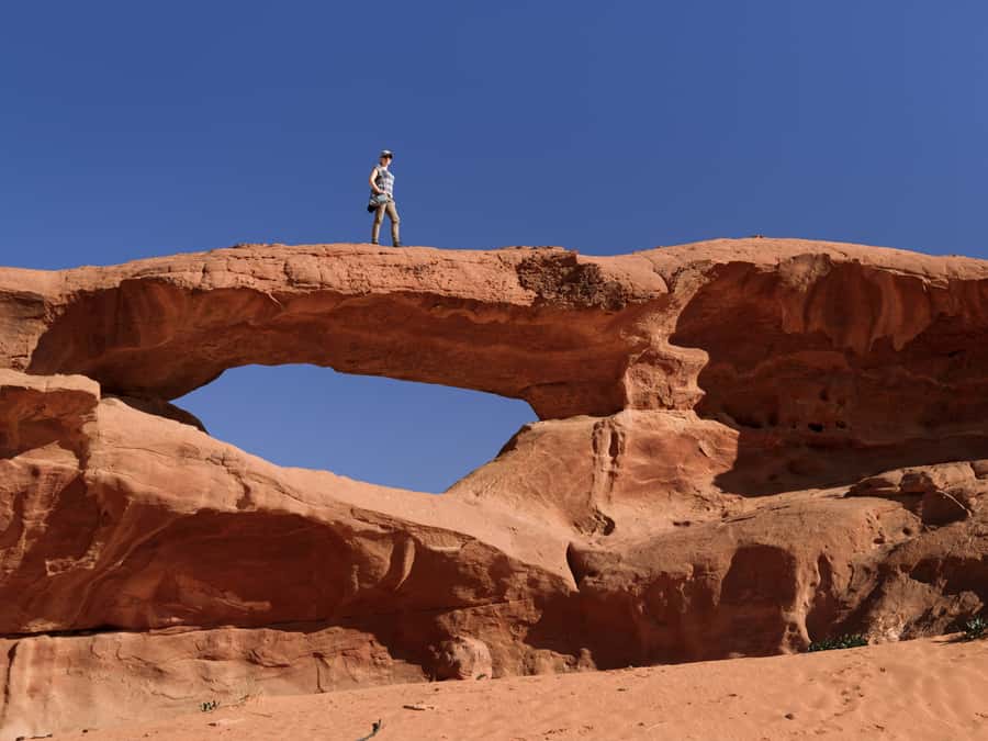 Wadi Rum: Guided Jeep Tour With Overnight Stay and Meals - Abu Khashaba Canyon and Um Frouth’s rock arch: the most “wow” walking moments