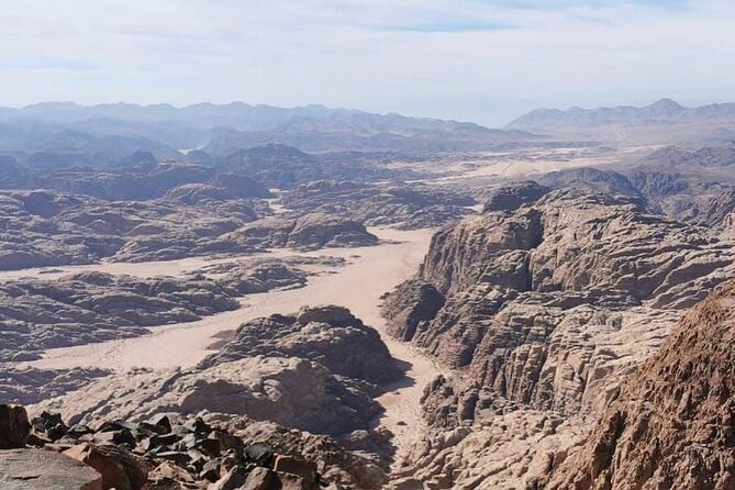 Wadi Rum Mountain Hike: Umm Ad Dami, highest point of Jordan + Jeep tour & Lunch - Chicken Rock and Wadi Sabet: quick hikes, big payoff