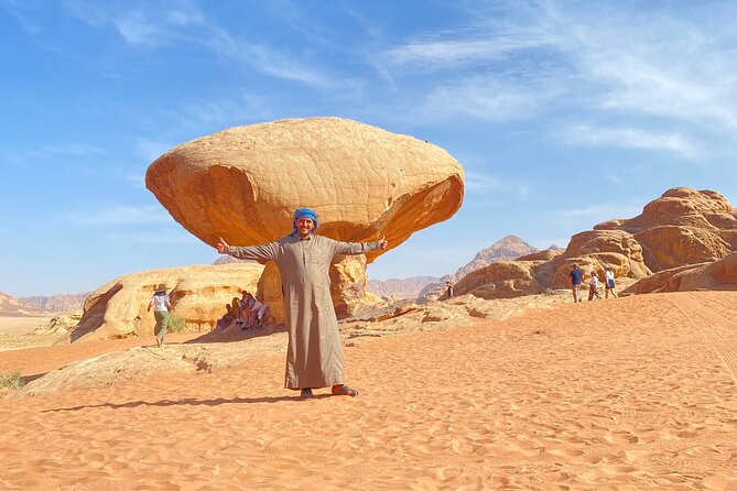 wadirum bedouintrips 4 hours - Lawrence’s Spring and Khazali Canyon, the stops that anchor the route